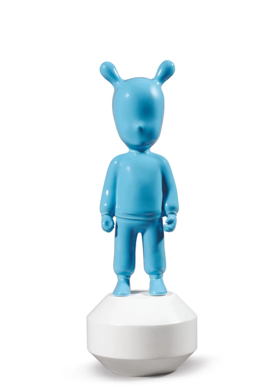 Lladró Blue Guest Figurine - Elegant Porcelain Small Model Collectible