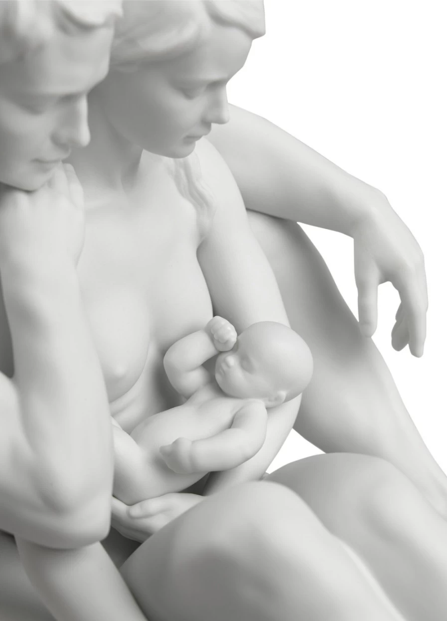 Lladró The Essence Of Life Family Figurine - Handcrafted Porcelain Sculpture