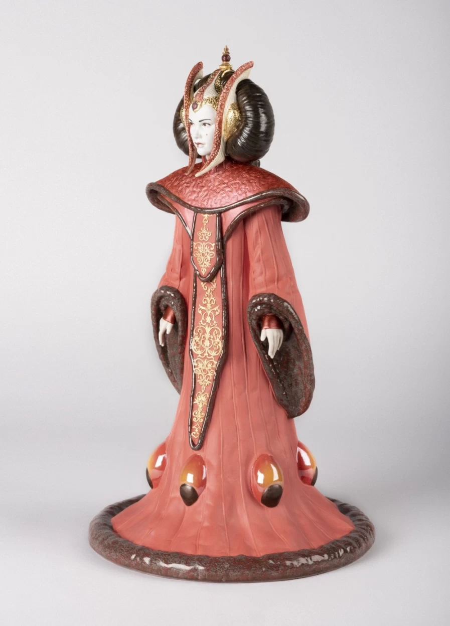 "Lladró Limited Edition Queen Amidala™ In The Throne Room Porcelain Figurine"
