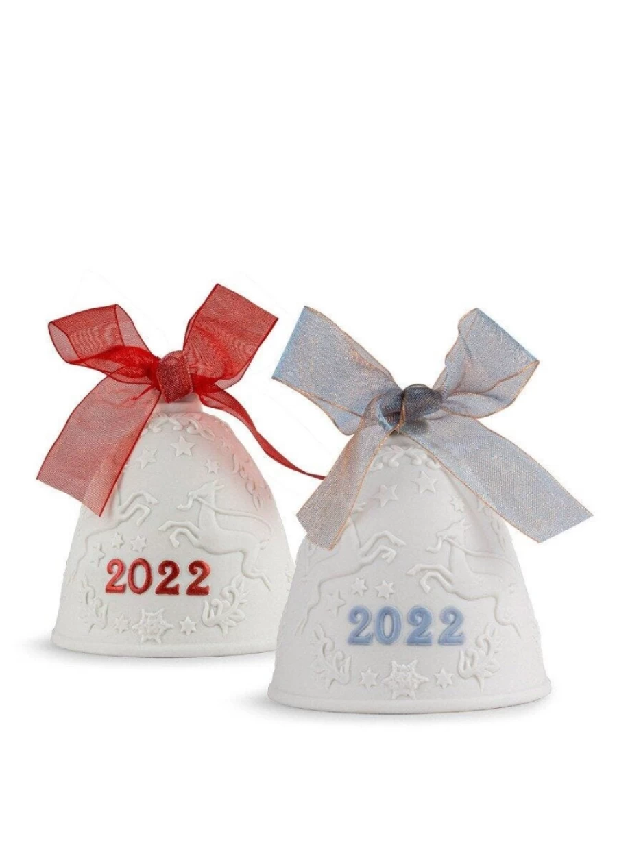 "Lladró 2022 Christmas Bell Set - Handcrafted Porcelain Holiday Decor"