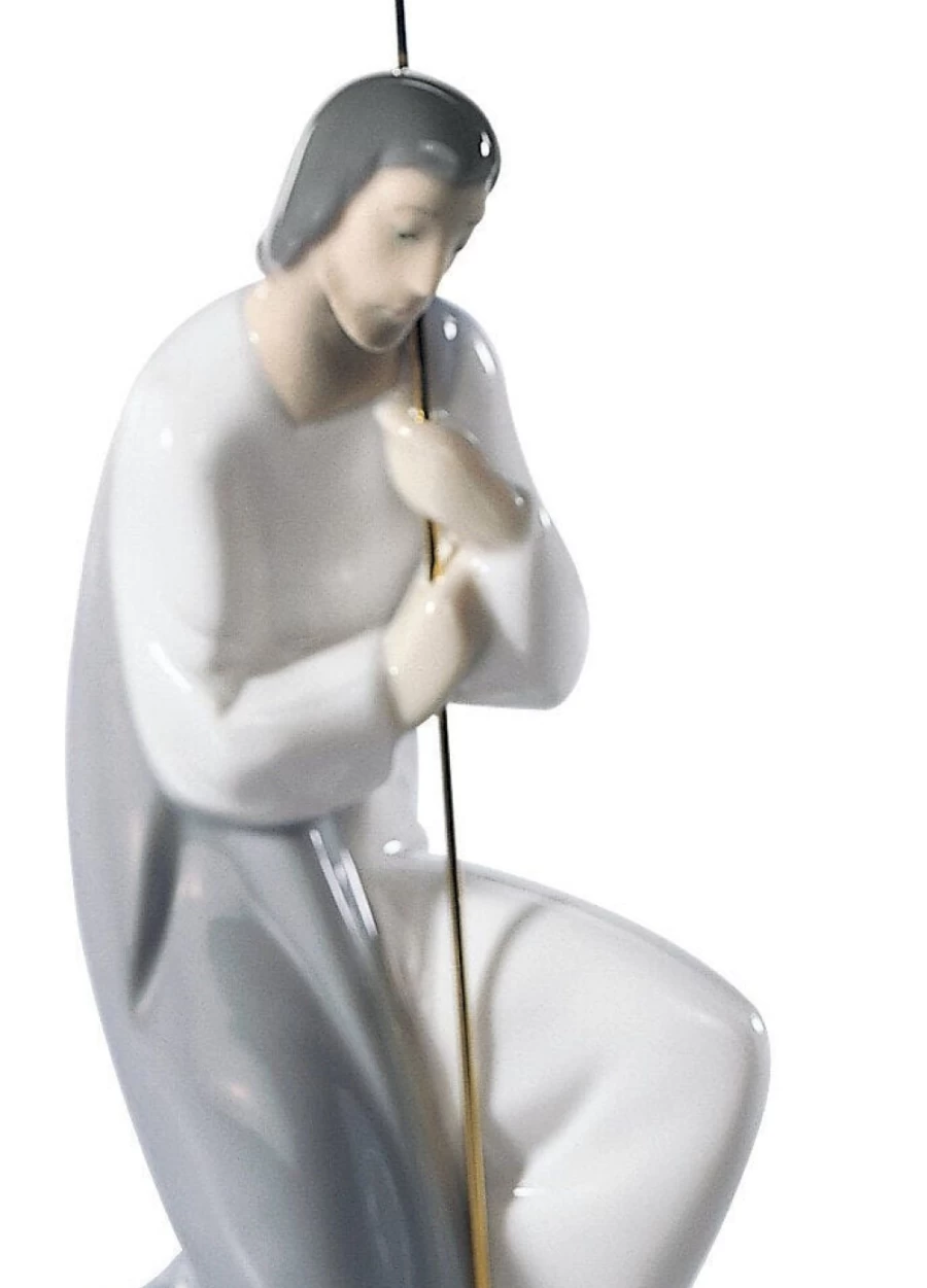 Lladró Saint Joseph Nativity Figurine - Handcrafted Porcelain Collectible