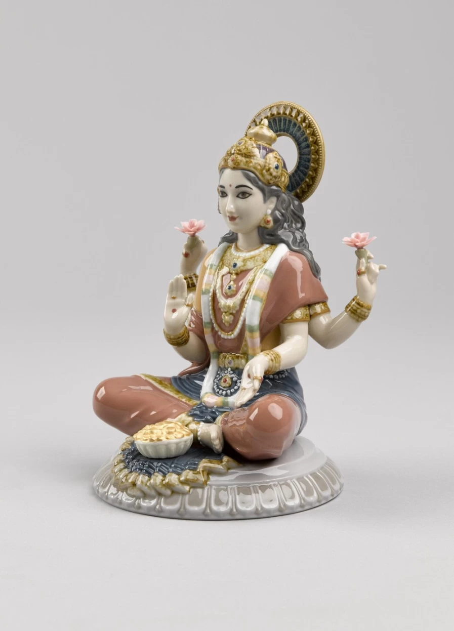 Lladró Exquisite Porcelain Goddess Sri Lakshmi Figurine – Handcrafted Collectible Statue