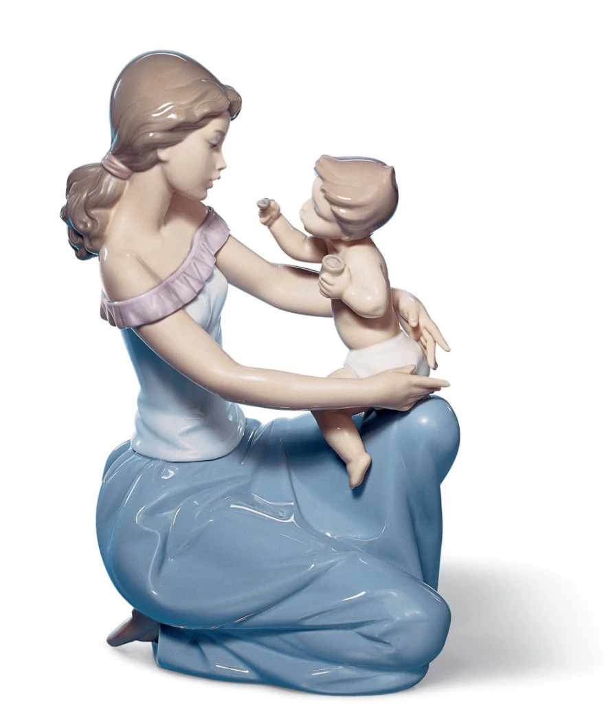 "Lladró Mother Figurine - One For You, One For Me Porcelain Sculpture"