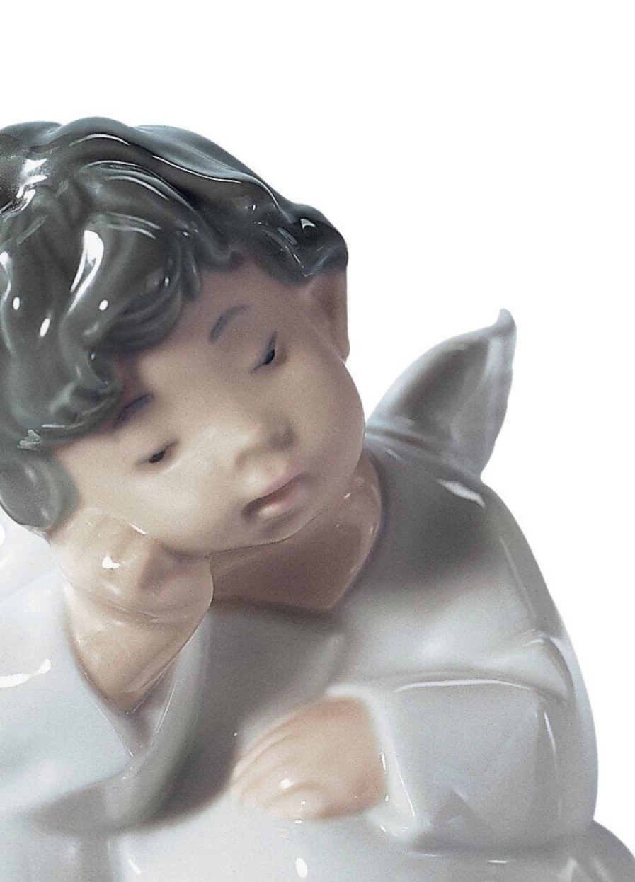 Lladró Angel Thinking Figurine - Handcrafted Porcelain Collectible Statue