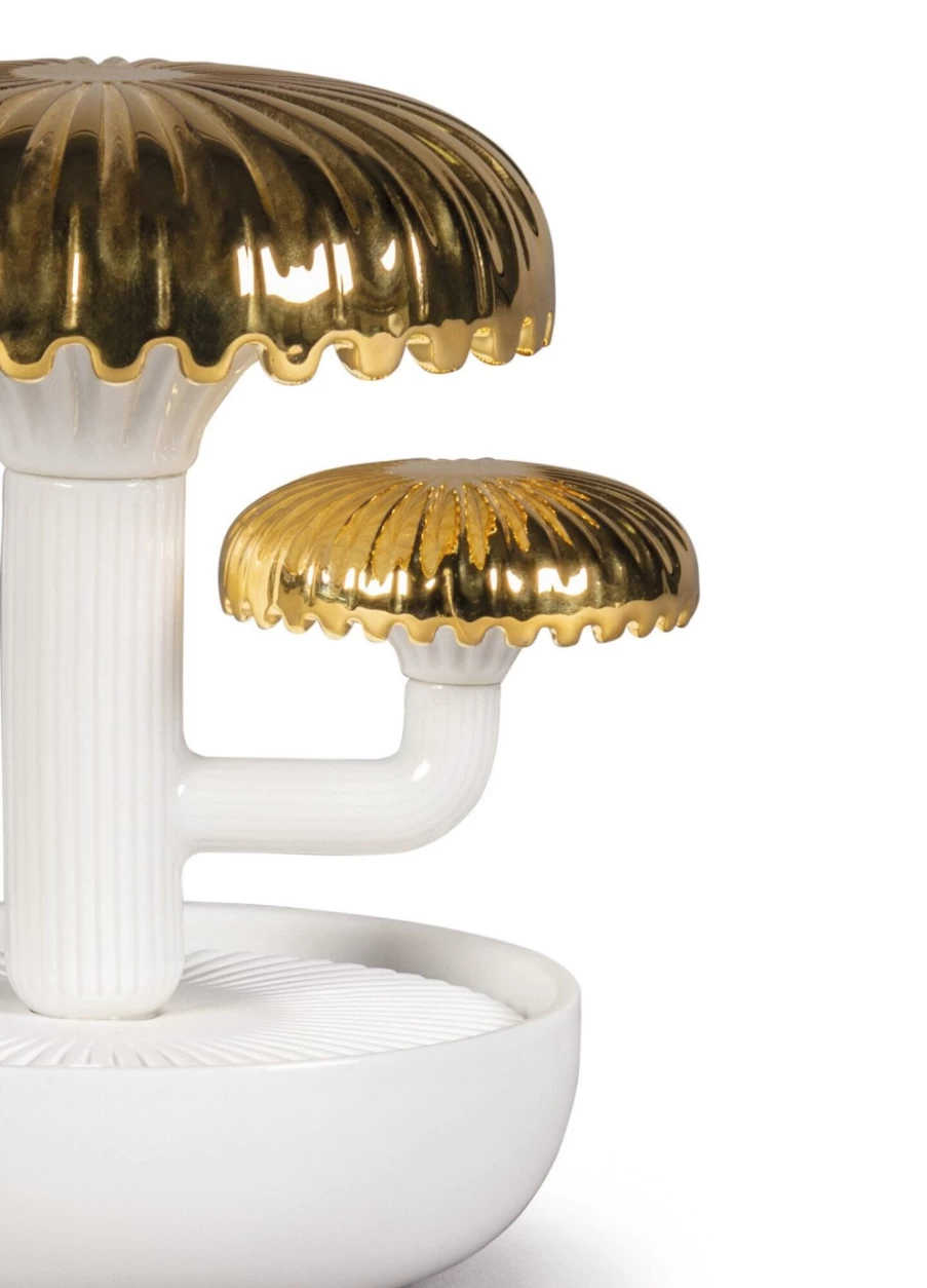 Lladró Gold Night Approaches Scented Boletus 2 Diffuser – Aromatic Home Fragrance
