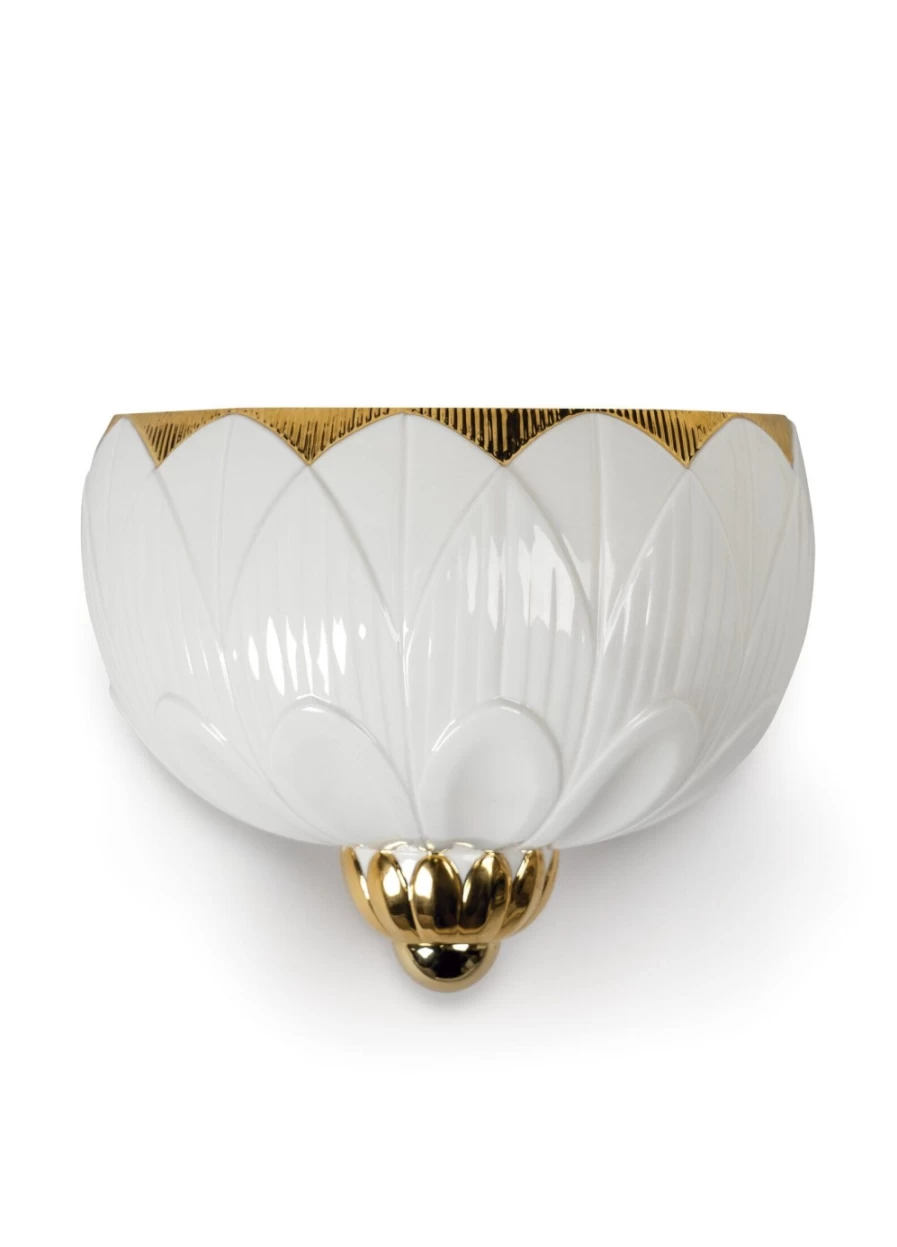 Lladró Ivy & Seed White and Gold Wall Sconce – Elegant Floral Lighting for Home Decor