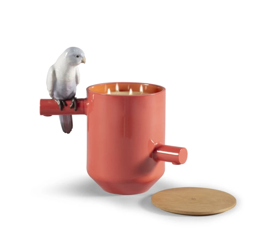Lladró Parrot's Scented Treasure - Prairie Scented Red Collectible Figurine