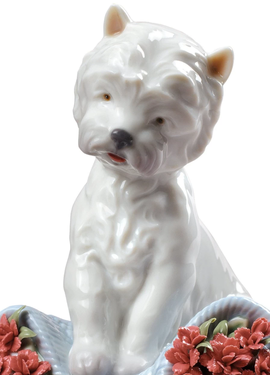Lladró Playful Dog Figurine - Handcrafted Collectible Character Statue