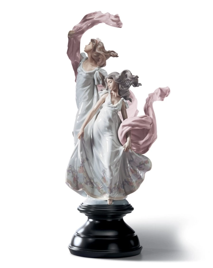 Lladró Allegory Of Liberty Porcelain Figurine - Elegant Women Statue Collectible Art Piece