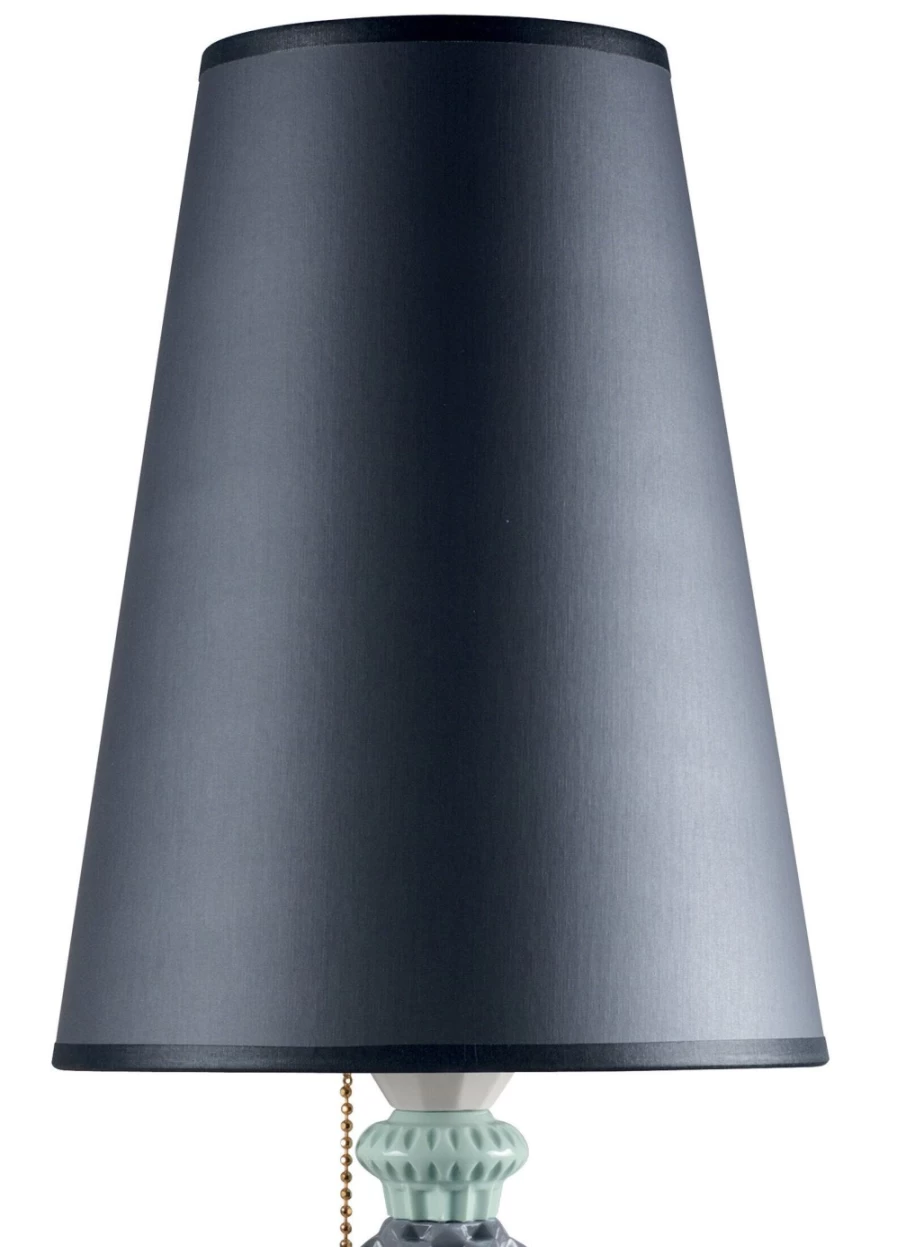 Lladró Belle De Nuit Black Table Lamp – Elegant Night-Inspired US Design
