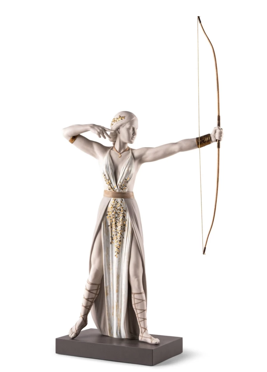 Lladró Diana Sculpture - Elegant Porcelain Art Figurine