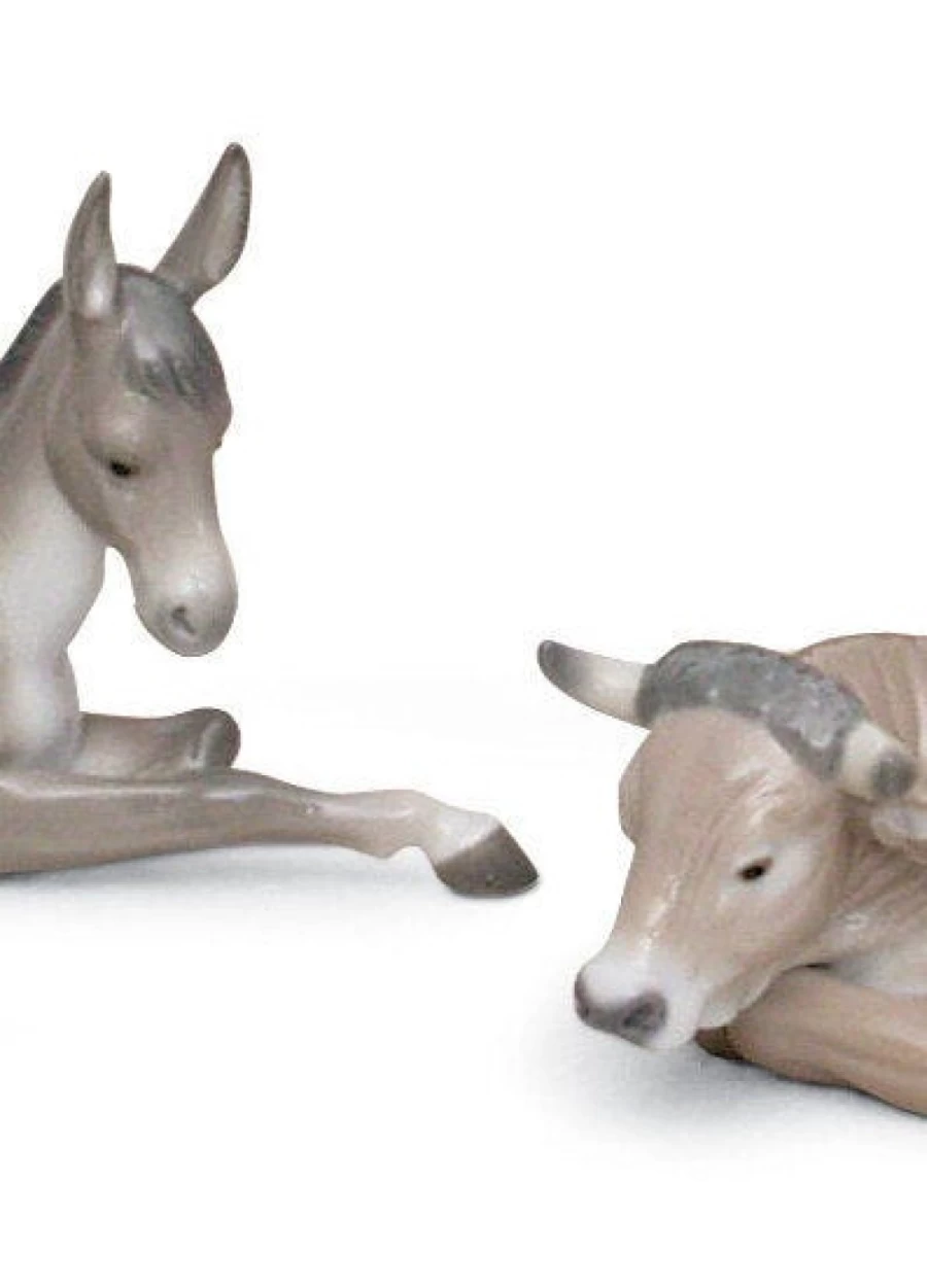 Lladró Nativity Set - Handcrafted Animal Figurines for Christmas Bethlehem Scene