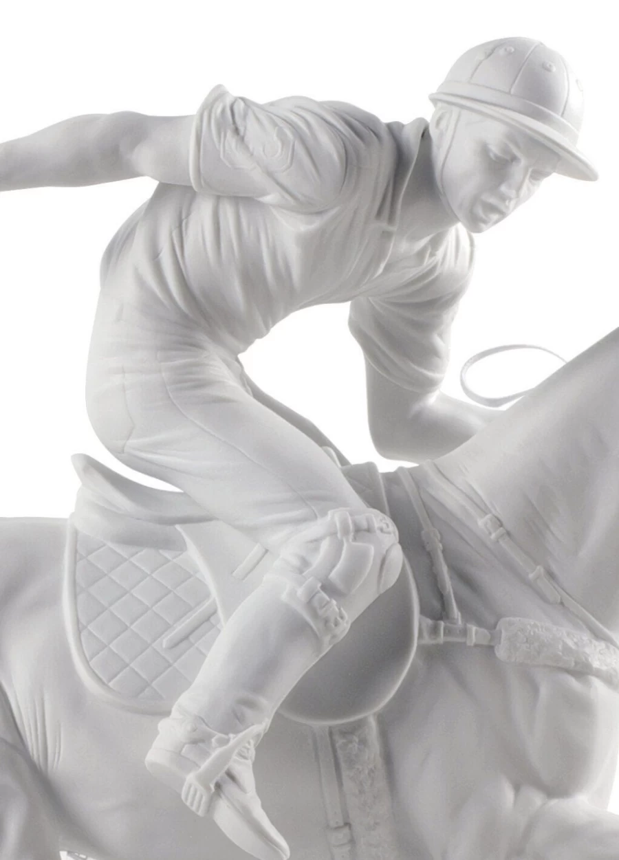 "Lladró Limited Edition Polo Player Porcelain Figurine – Collectible Luxury Statue"