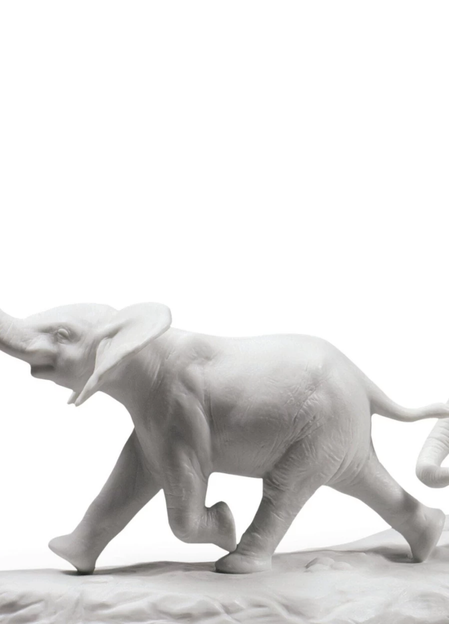 "Lladró White Elephants Sculpture - We Follow In Your Steps Collectible Figurine"