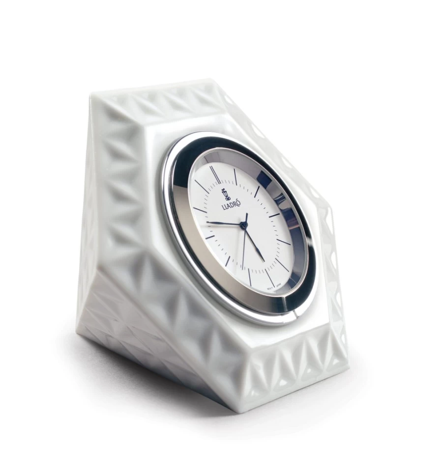 Lladró Hexagonal Wall Clock – Elegant Frame Design for Modern Decor