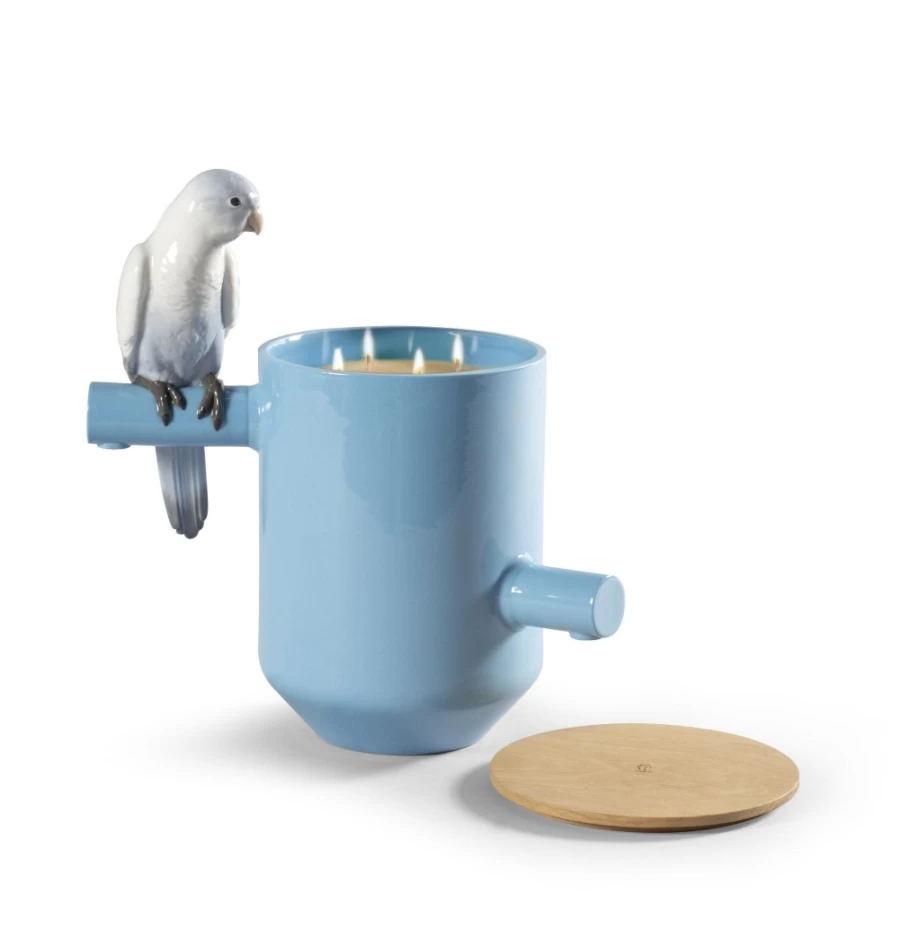 Lladró Parrot's Scented Treasure - Prairie Scented Blue Fragrance Collectible