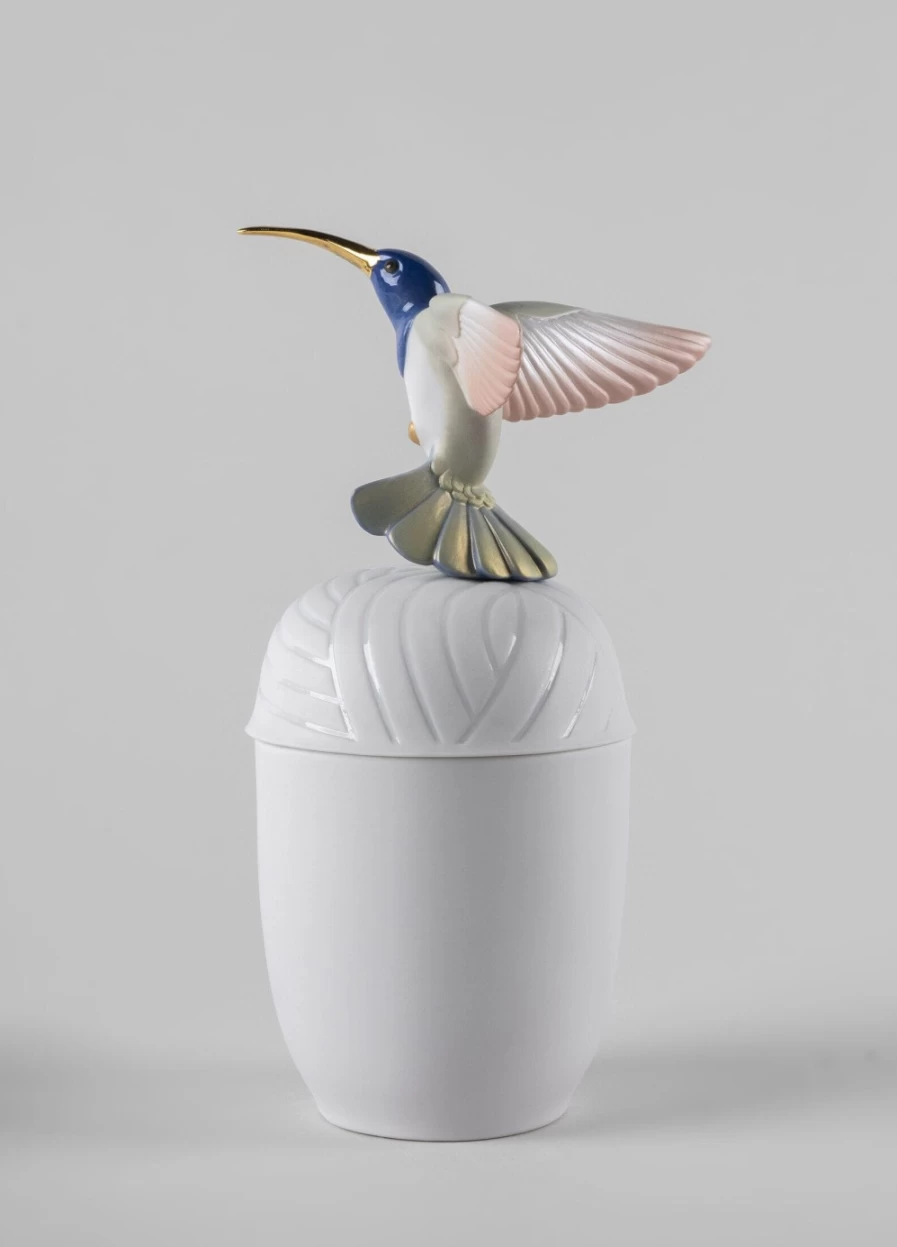 Lladró Hummingbird Box - Handcrafted Porcelain Decorative Collectible