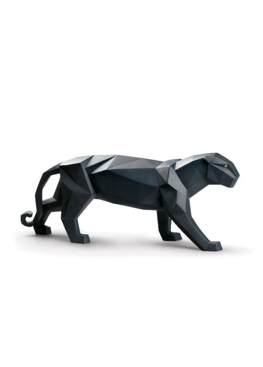 Lladró Black Matte Panther Figurine - Elegant Collectible Sculpture