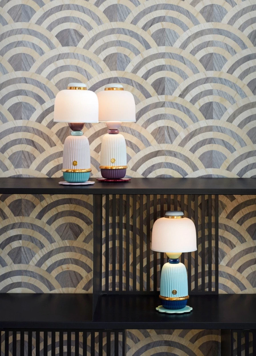 Lladró Pink Kokeshi Lamp - Handcrafted Japanese Inspired Decorative Lighting