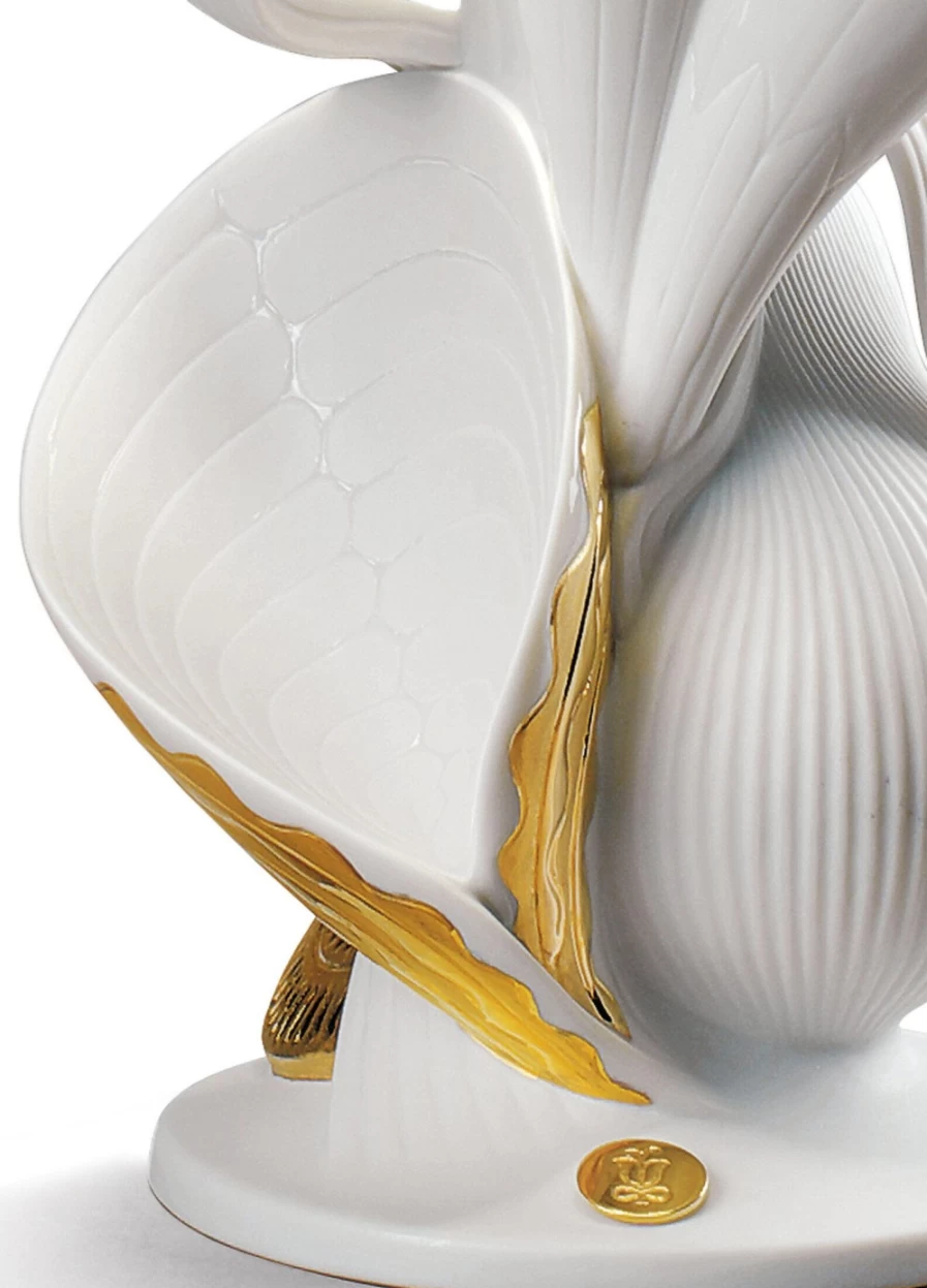 Lladró Golden Luster Living Nature Table Lamp – Elegant Home Decor