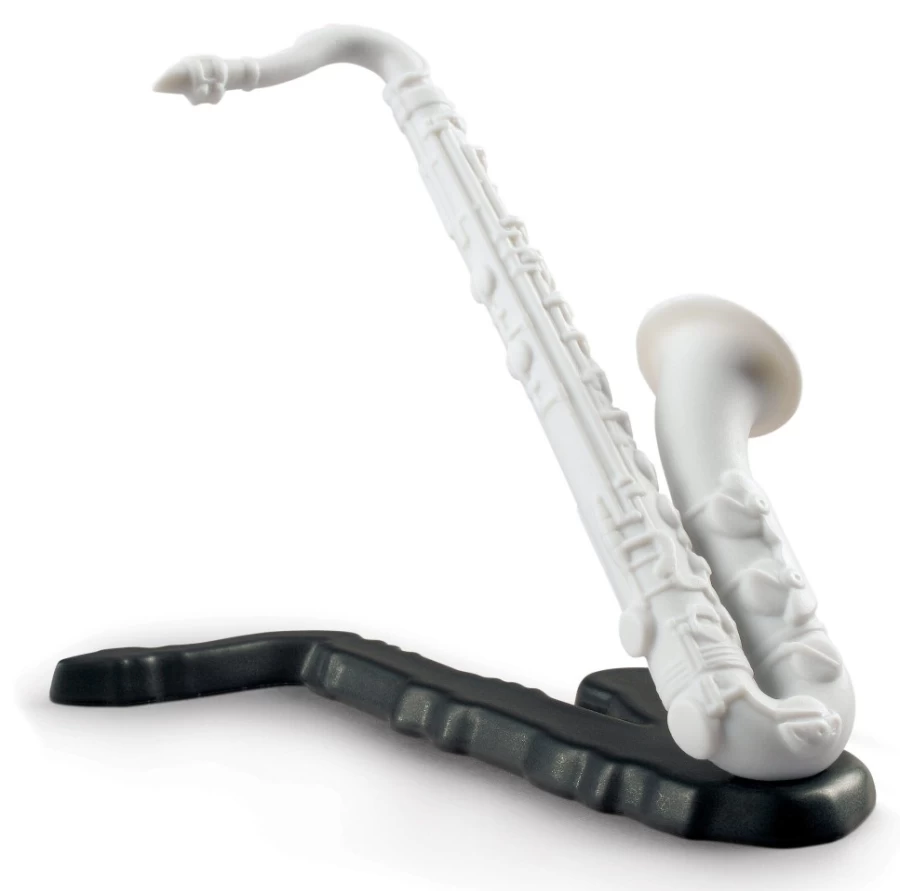 Lladró Porcelain Saxophone Figurine - Elegant Collectible Music-Inspired Sculpture
