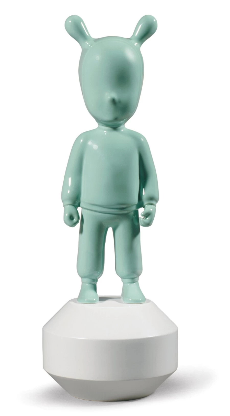 Lladró The Green Guest Figurine - Handcrafted Porcelain Small Model Collectible