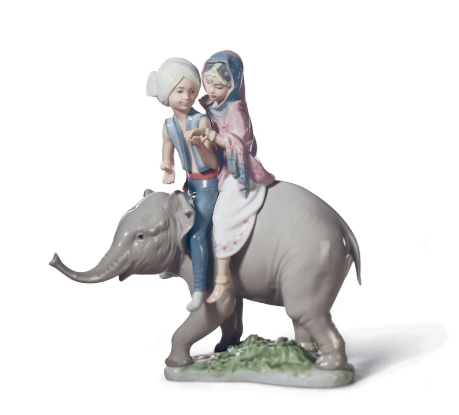 Lladró Hindu Children Figurine - Handcrafted Porcelain Collectible Statue