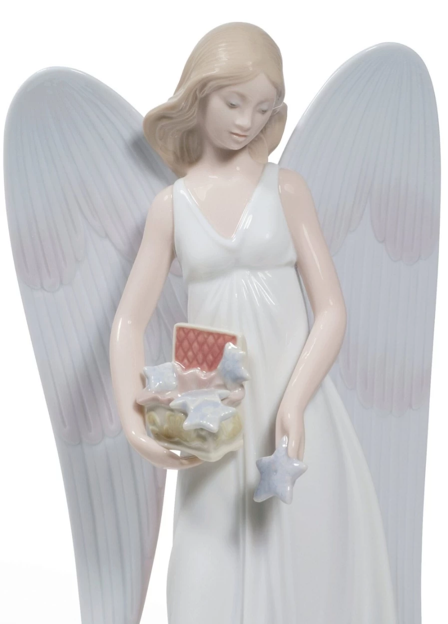 Lladró Angelic Stars Christmas Tree Topper - Handcrafted Porcelain Ornament for Holiday Decor