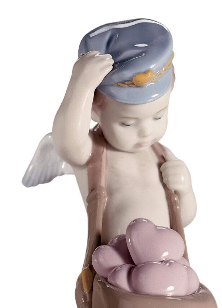 Lladró Porcelain Cupid Love Letters Figurine - Romantic Collectible Statue