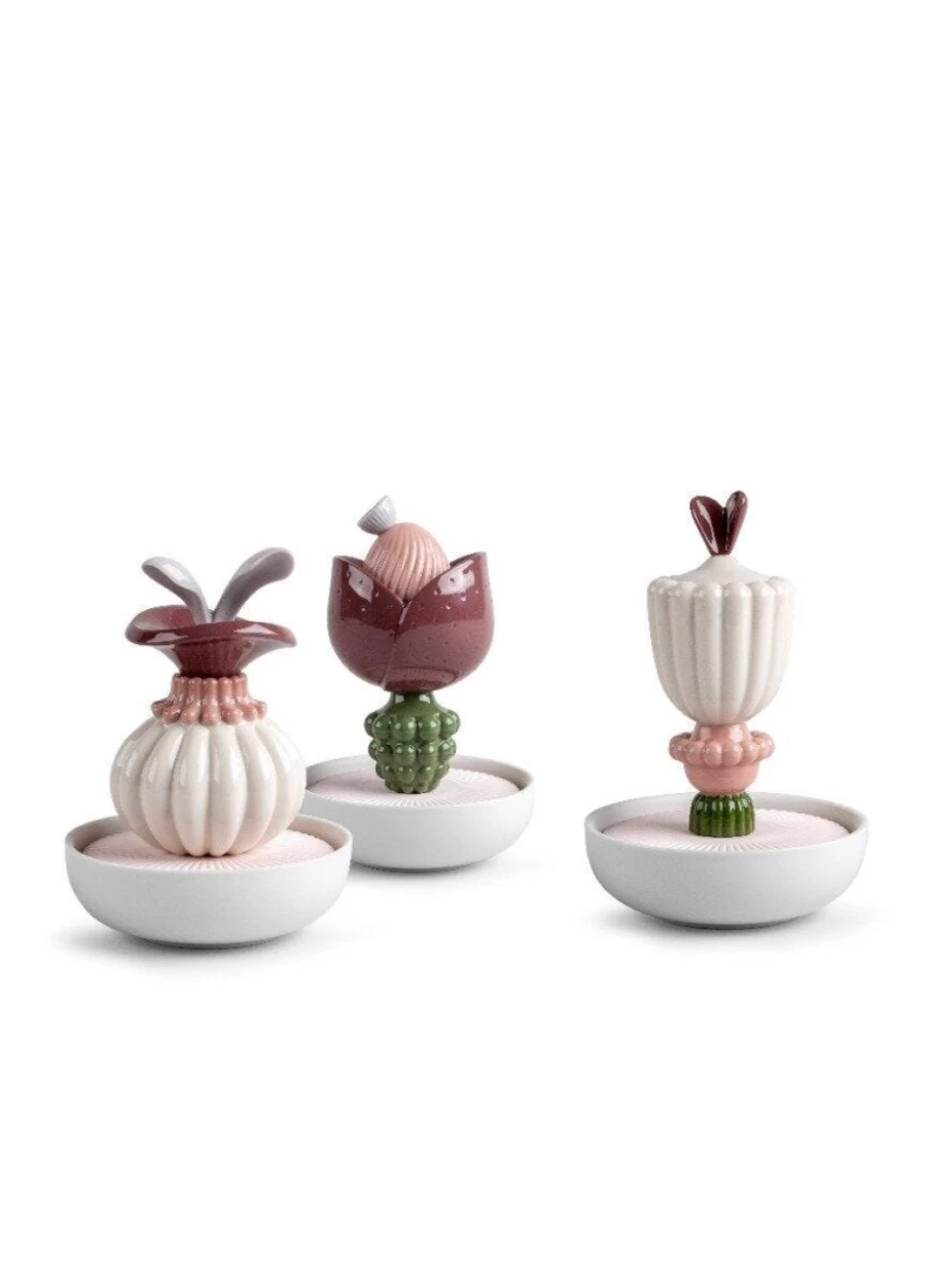 Lladró Imaginary Flower I Perfume Diffuser - Gardens of Valencia Scented Home Fragrance