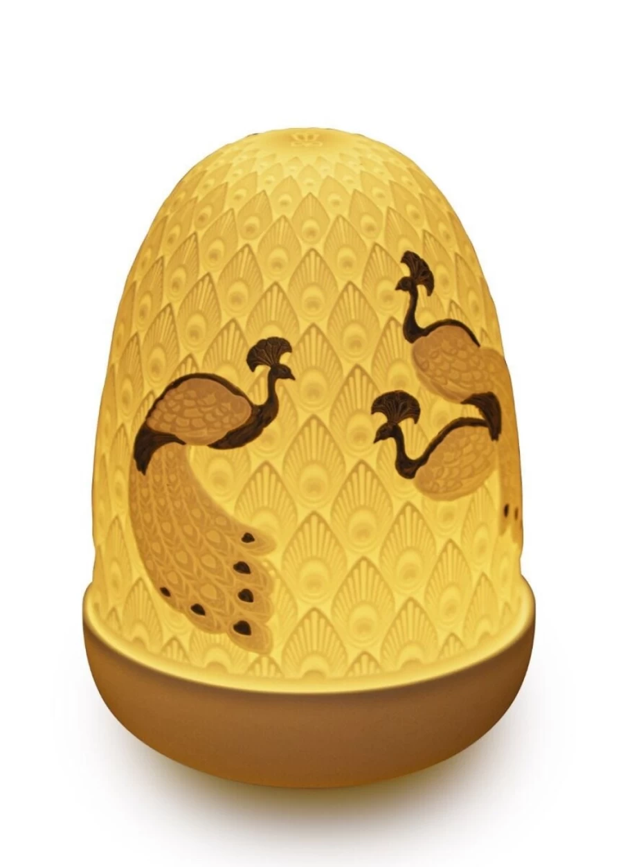 Lladró Peacock-Inspired Dome Table Lamp – Handcrafted Ceramic Lighting Decor