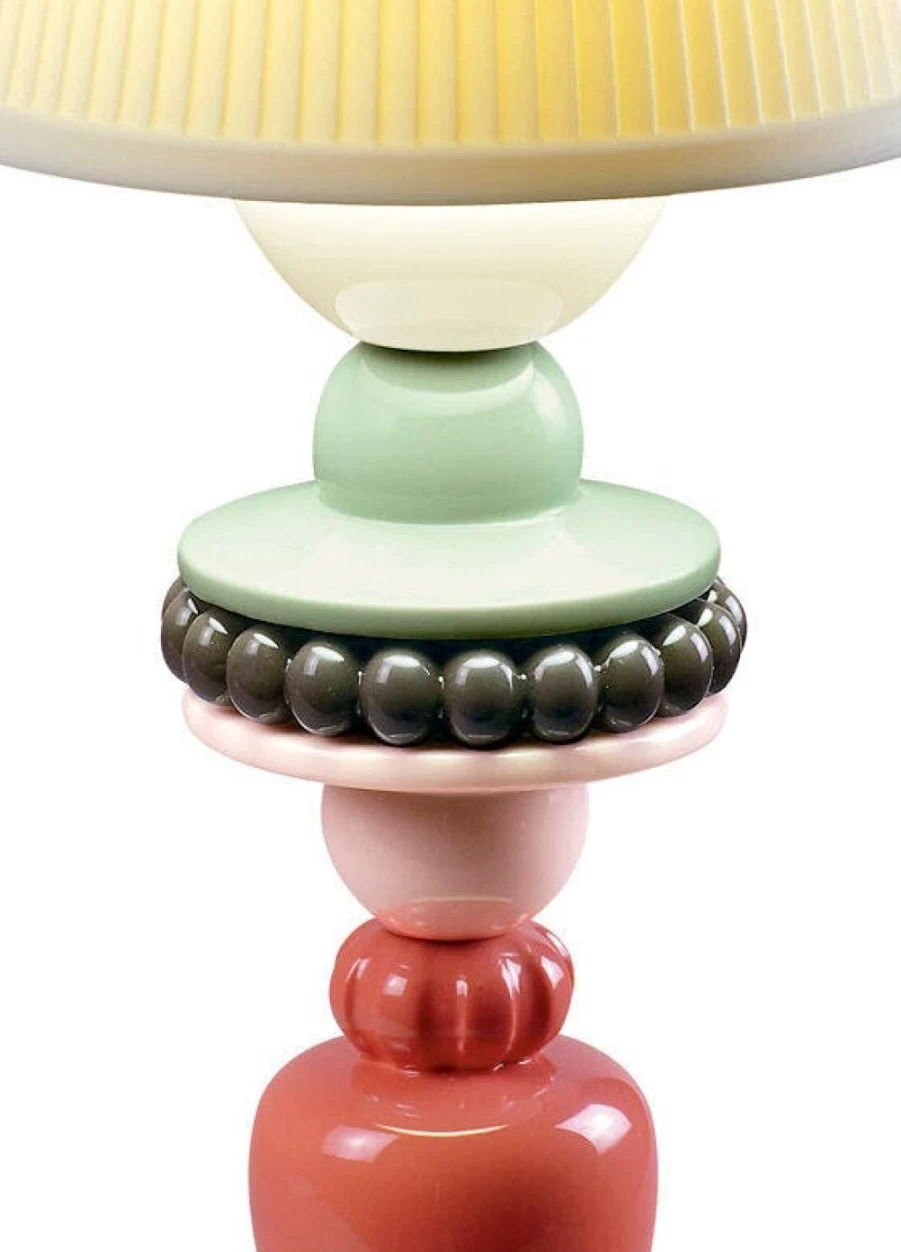 Lladró Ivory Sunflower Firefly Table Lamp – Handcrafted Ceramic Night Light