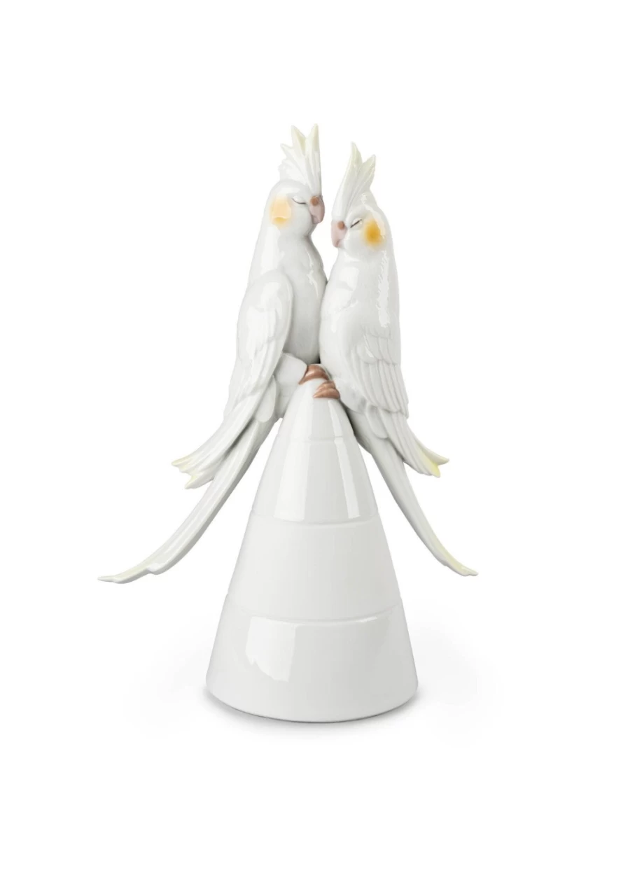 Lladró Nymphs In Love Porcelain Figurine - Handcrafted Collectible Art Piece