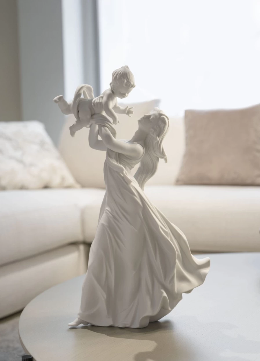 Lladró My Little Sweetie Mother Figurine - Matte White Porcelain Collectible