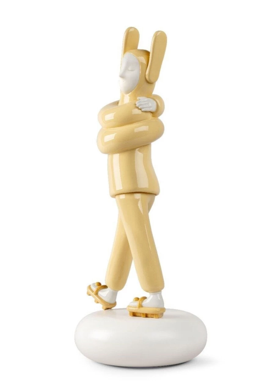 Lladró Yellow Embraced Sculpture - Elegant Porcelain Art Figurine