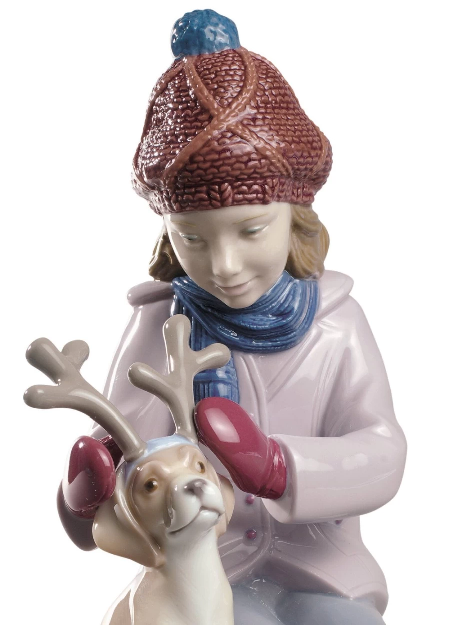 Lladró My Little Reindeer Girl Porcelain Figurine - Christmas Collectible