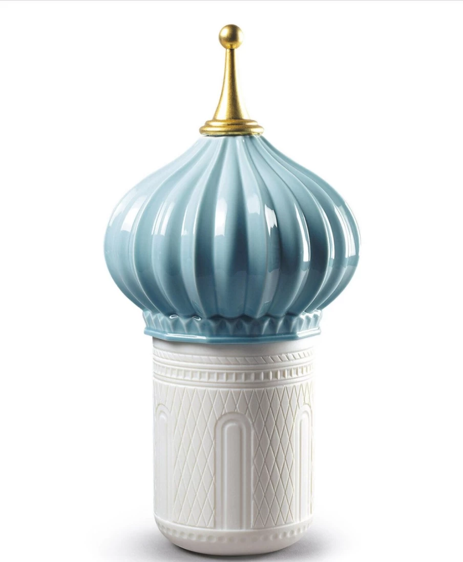 Lladró North Tower Candle with Unbreakable Spirit Scent – 1001 Lights Decorative Fragrance Candle