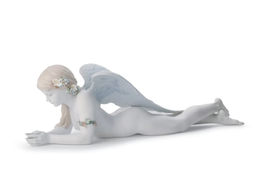 Lladró Precious Angel Porcelain Figurine - Handcrafted Collectible Decorative Statue