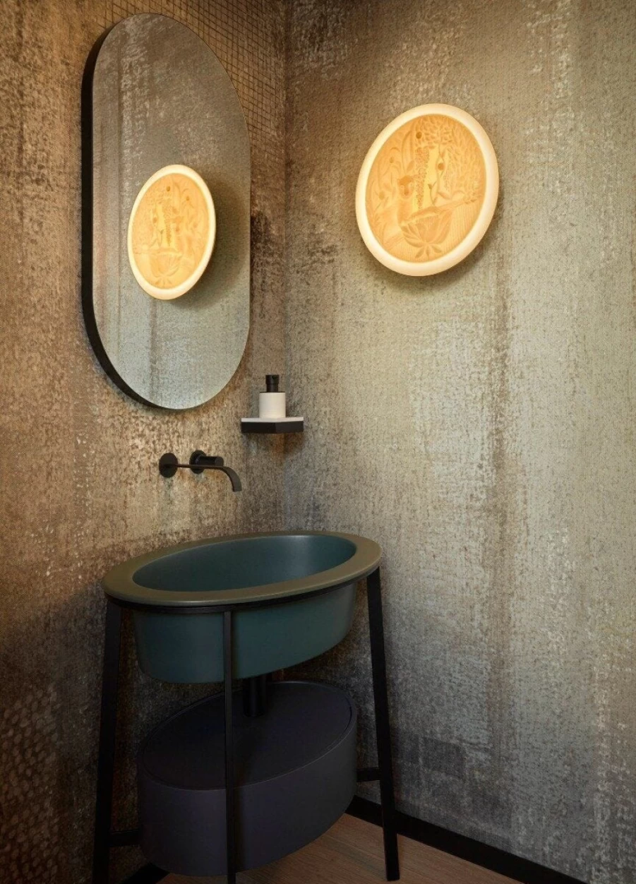 Lladró Jungle Wall Light – Handcrafted Ceramic Lighting for Indoor & Outdoor Use (US)