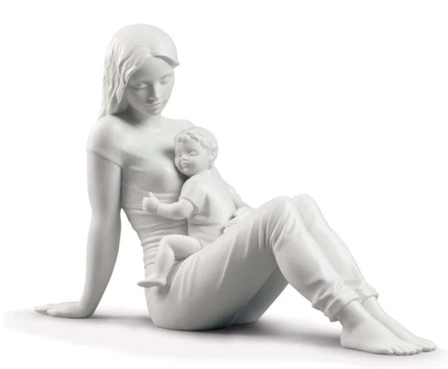 Lladró Matte White Porcelain Mother'S Love Figurine - Elegant Collectible Statue