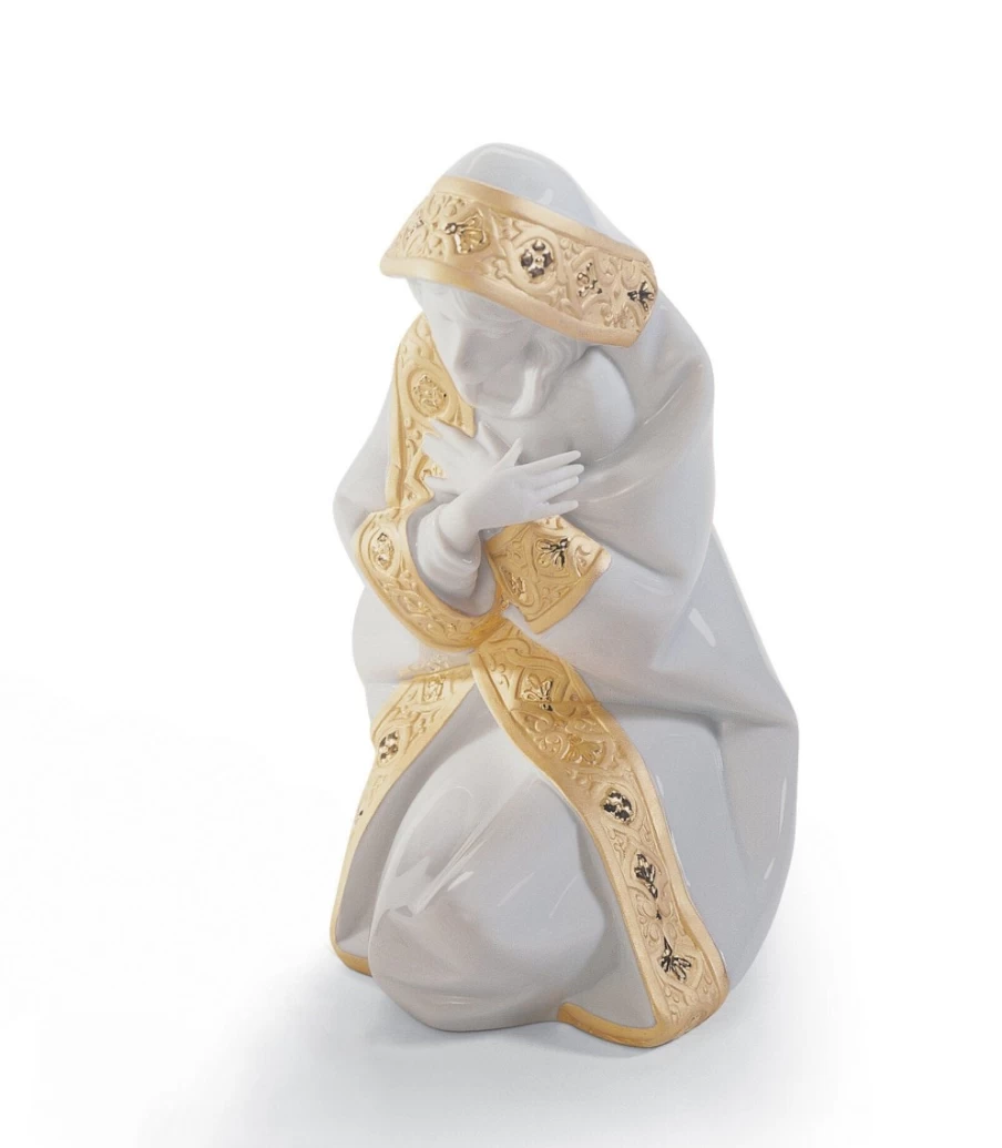 Lladró Golden Lustre Mary Nativity Figurine - Handcrafted Porcelain Collectible