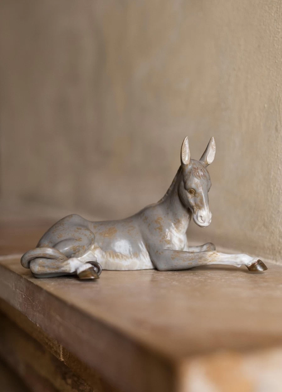 Lladró Donkey Nativity Figurine – Handcrafted Gres Porcelain Christmas Decor