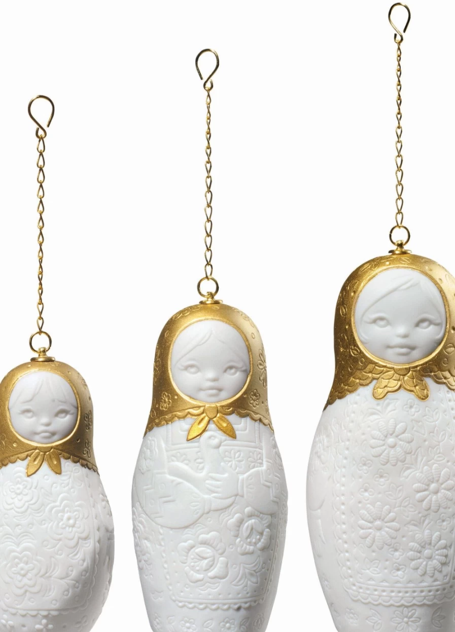 Lladró Golden Lustre Matrioskas Christmas Ornament - Handcrafted Porcelain Decor