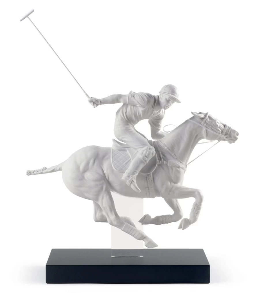 "Lladró Limited Edition Polo Player Porcelain Figurine – Collectible Luxury Statue"