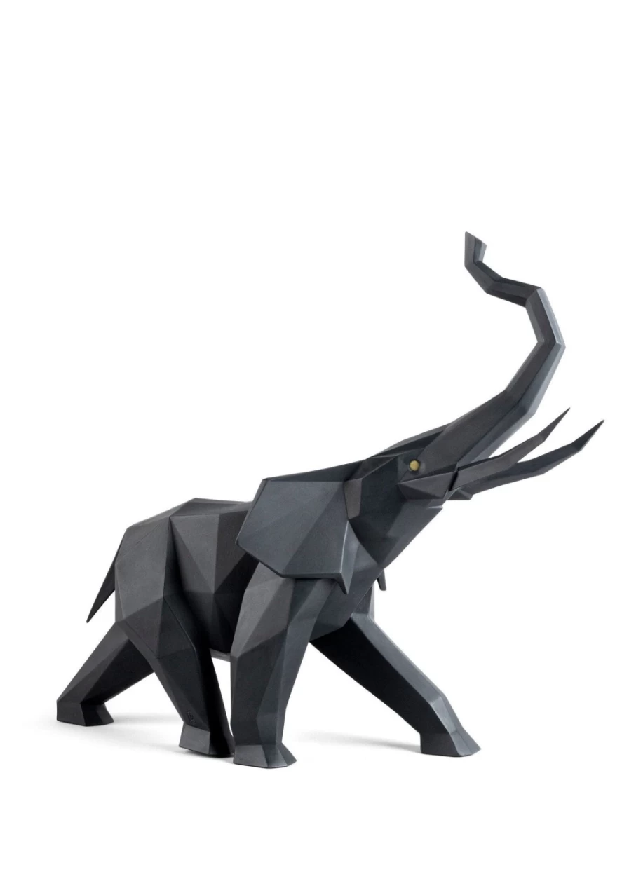 "Lladró Black Matte Elephant Sculpture – Handcrafted Porcelain Figurine"